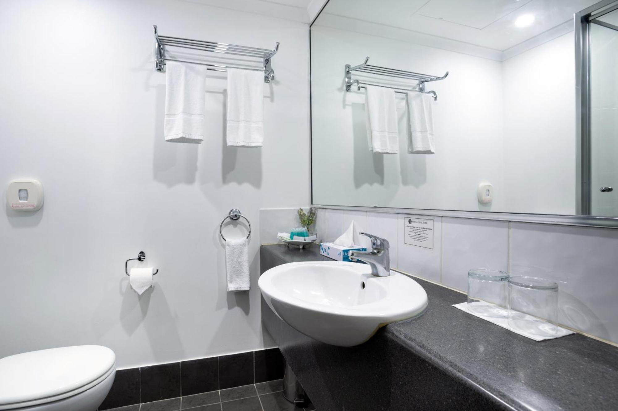 Joondalup City Hotel Perth Buitenkant foto