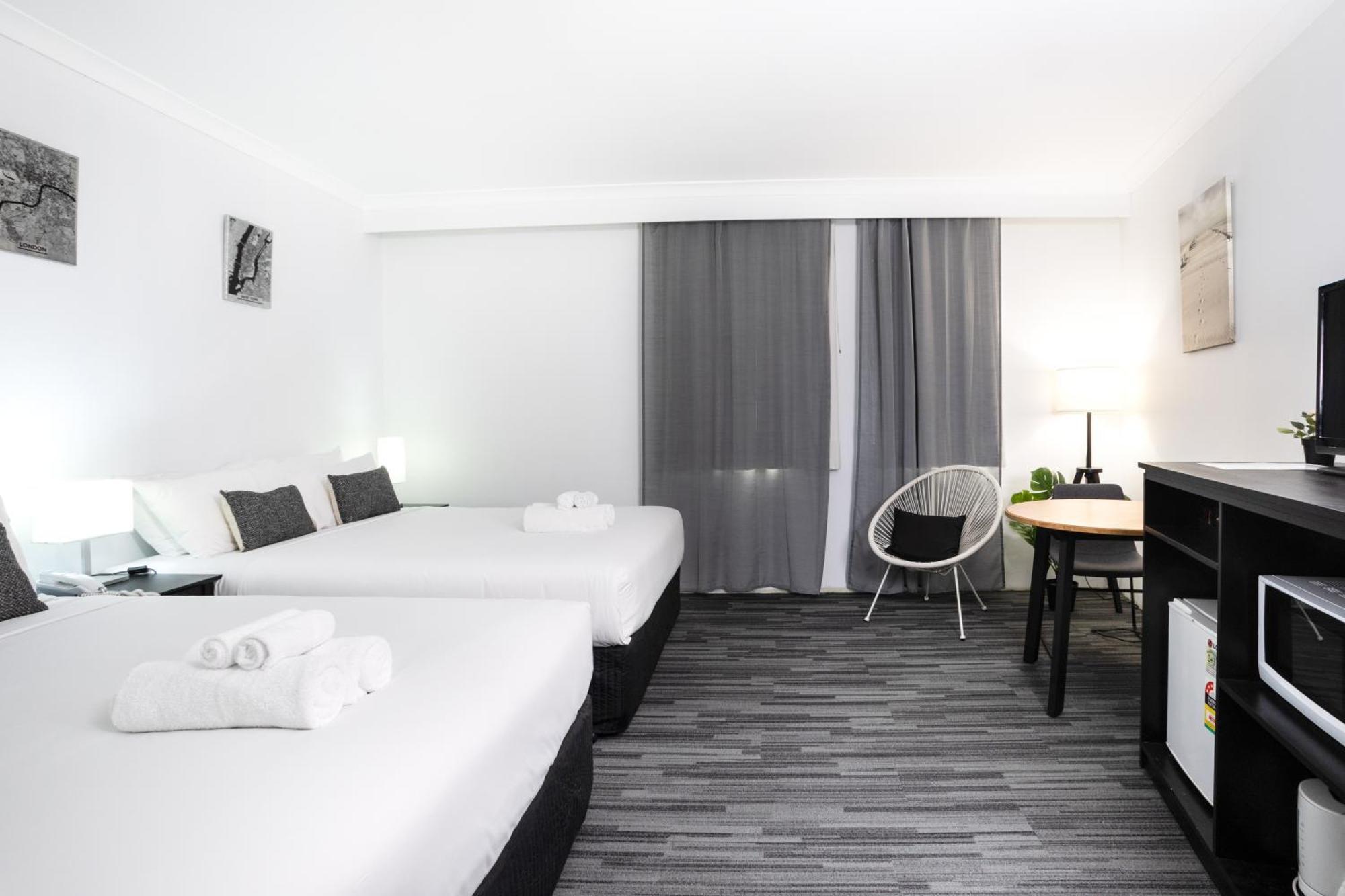 Joondalup City Hotel Perth Buitenkant foto