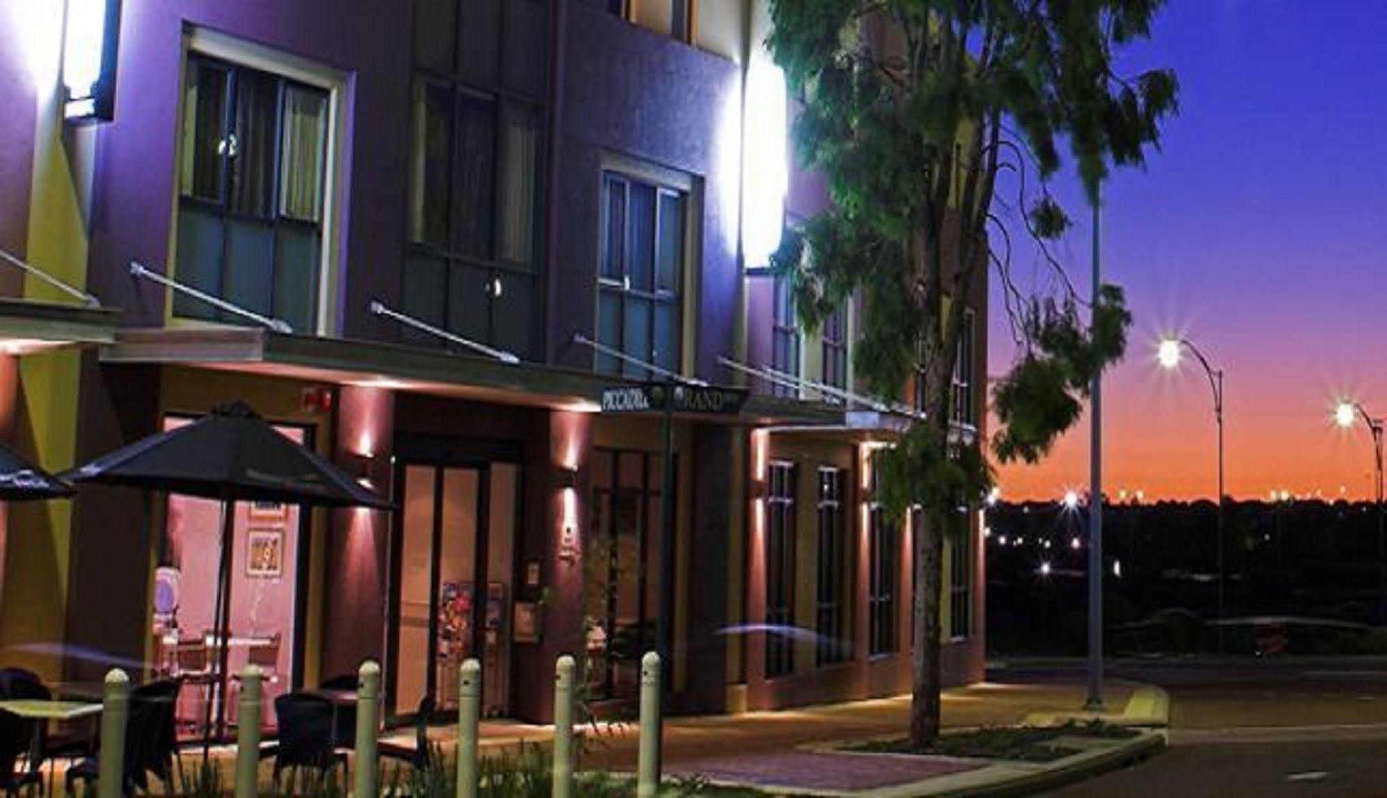 Joondalup City Hotel Perth Buitenkant foto